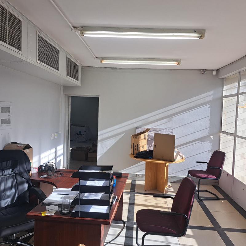 To Let commercial Property for Rent in Neave Industrial Eastern Cape